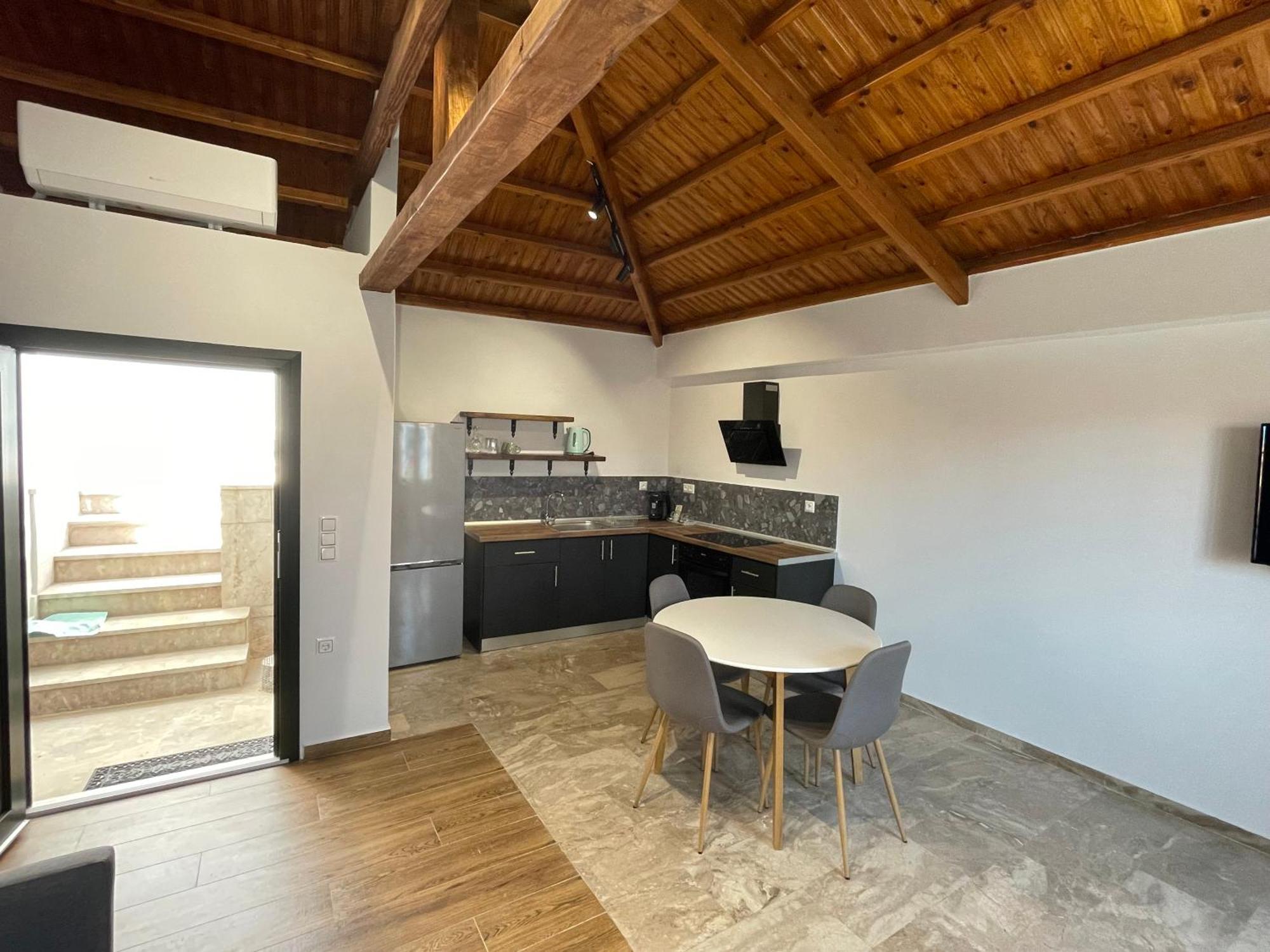 Q Apartments Molyvos Mithimna Exteriér fotografie